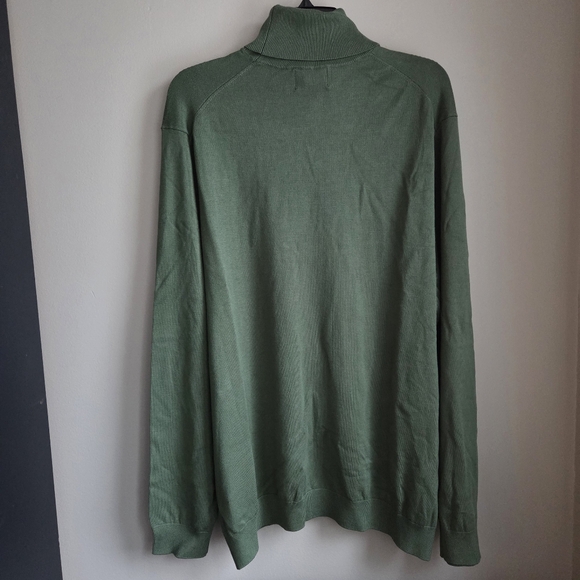 Simons NWT XL Le 31 Fine Knit MOSSY GREEN Silky Turtleneck Sweater XL - Picture 3 of 14